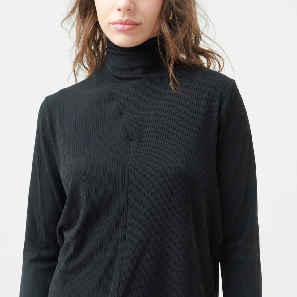 חולצה ורסטילית- אינסוף אפשרויות בחולצה אחת! – תמונה 3