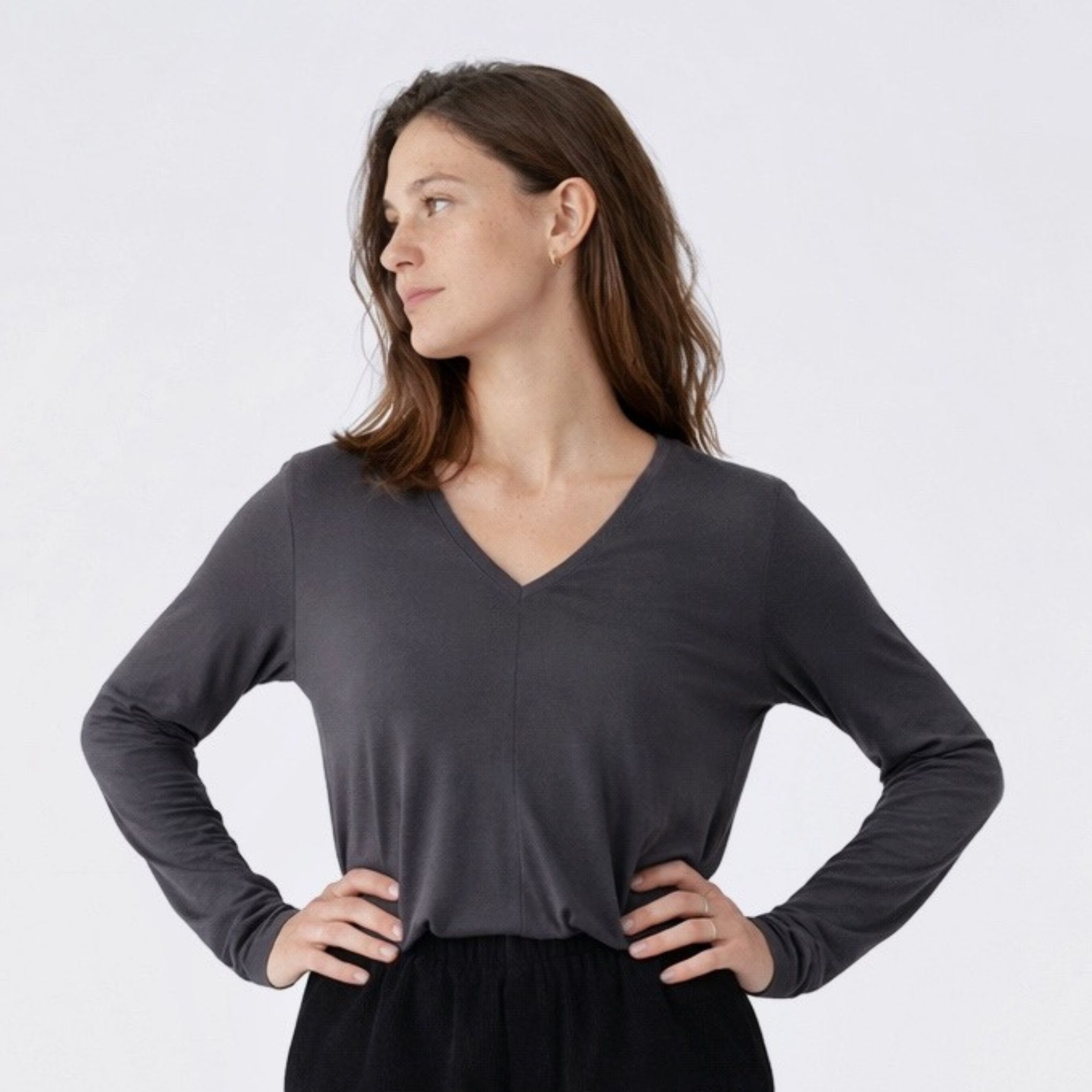 חולצה וי תמרה – תמונה 6