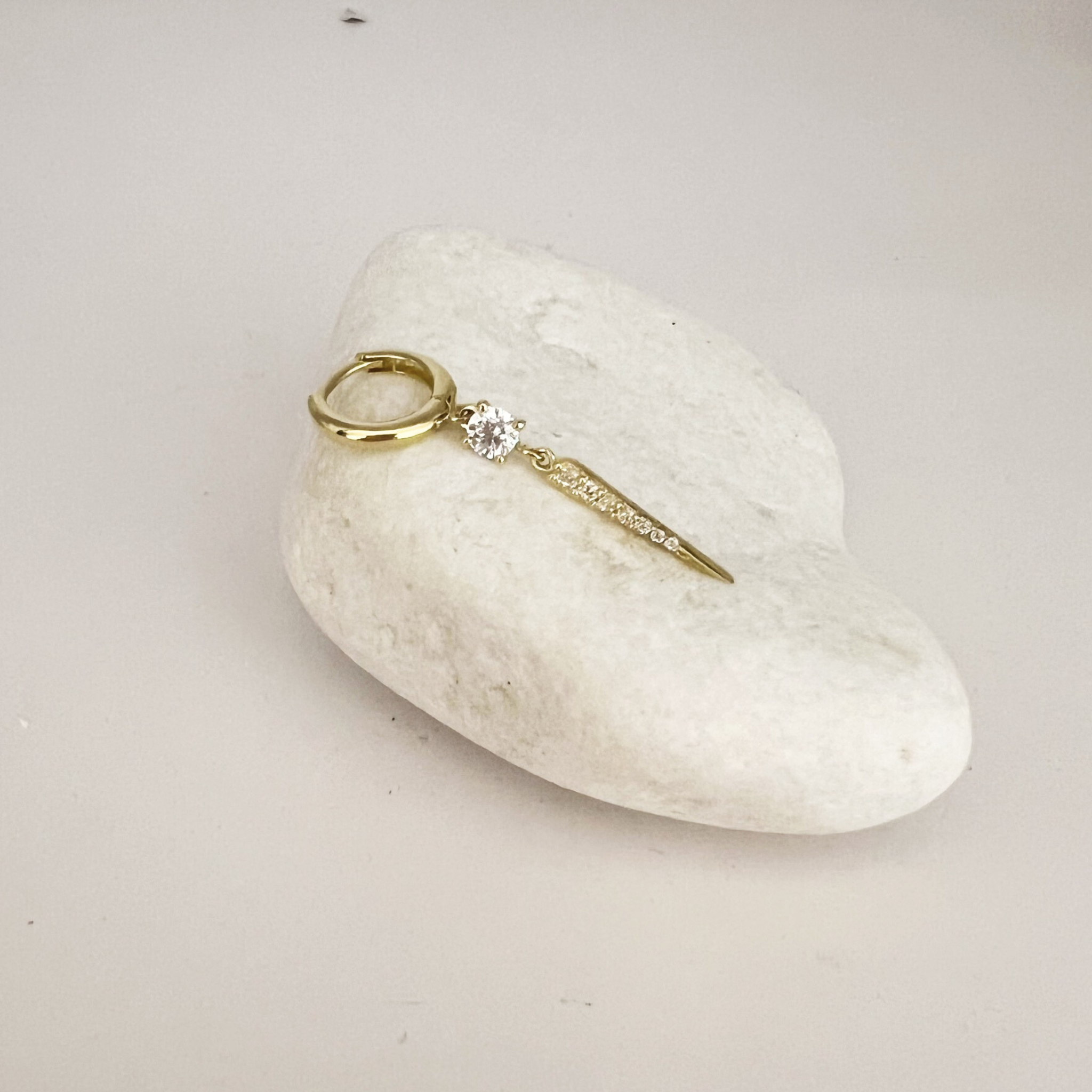 עגיל בודד ספארק משובץ זהב 14 קראט – תמונה 3