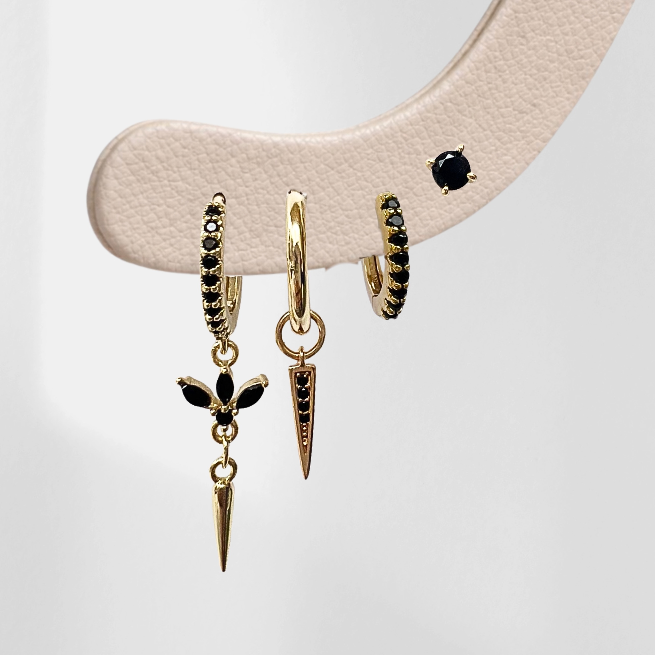 סט עגילים לוטוס דארק